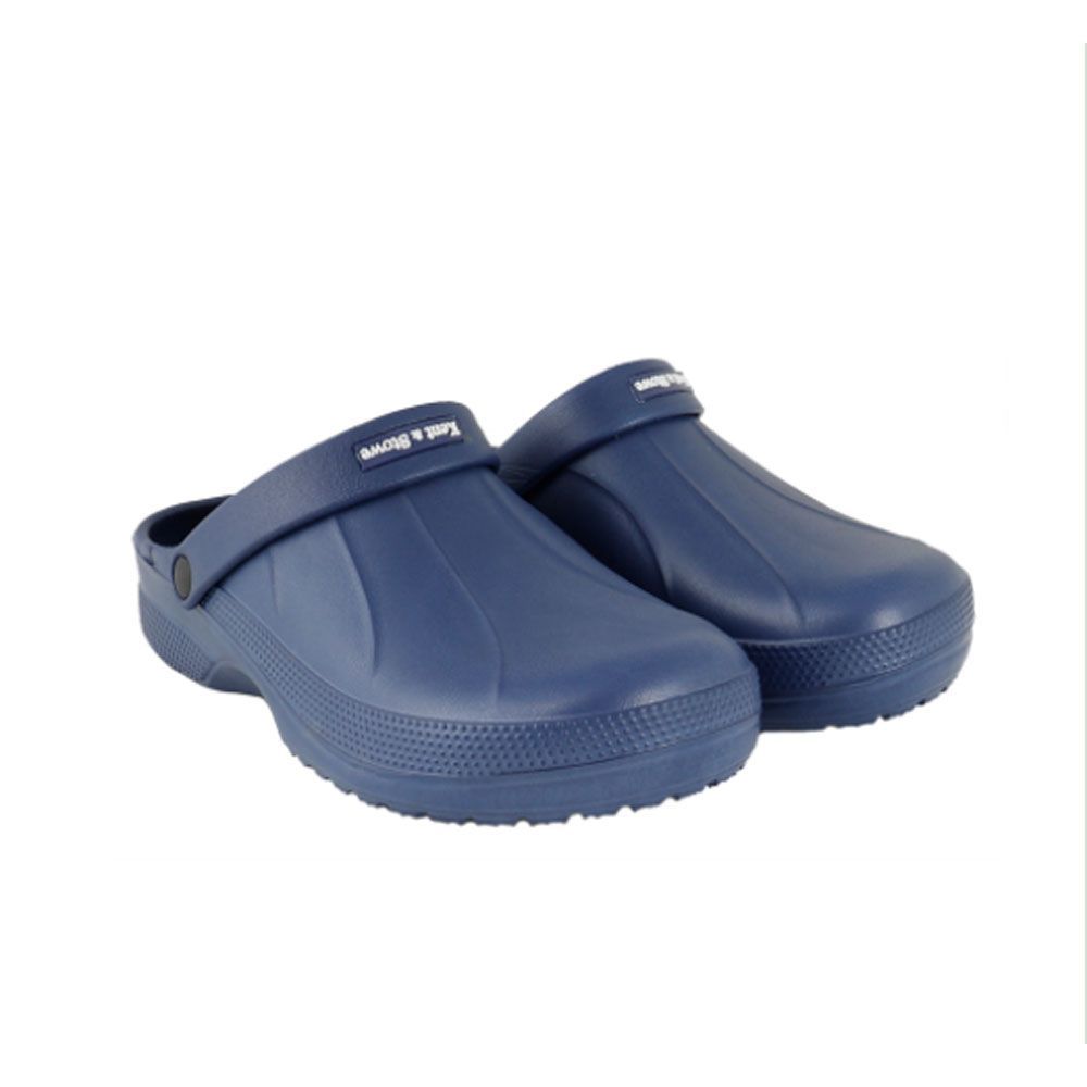 Size 6 Kent & Stowe Garden Clogs in Navy