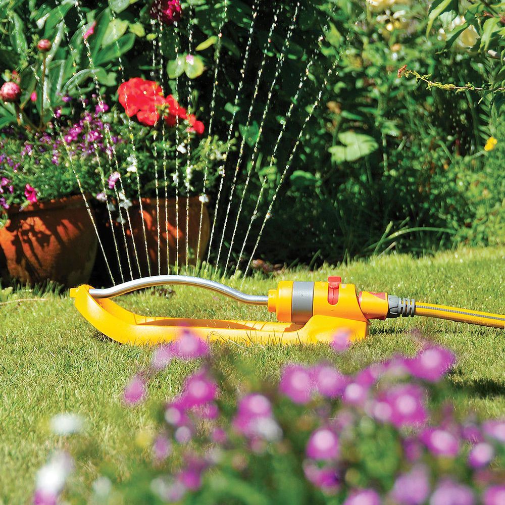 Hozelock Rectangular Sprinkler Plus - 200m²